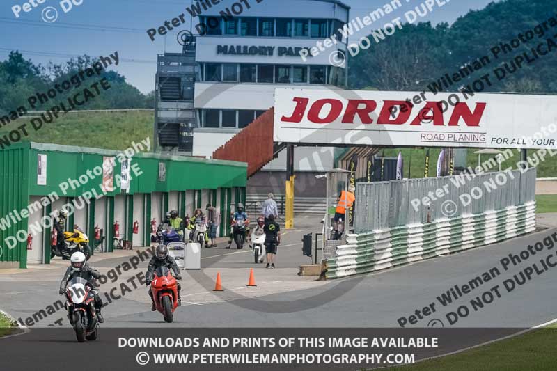 enduro digital images;event digital images;eventdigitalimages;mallory park;mallory park photographs;mallory park trackday;mallory park trackday photographs;no limits trackdays;peter wileman photography;racing digital images;trackday digital images;trackday photos